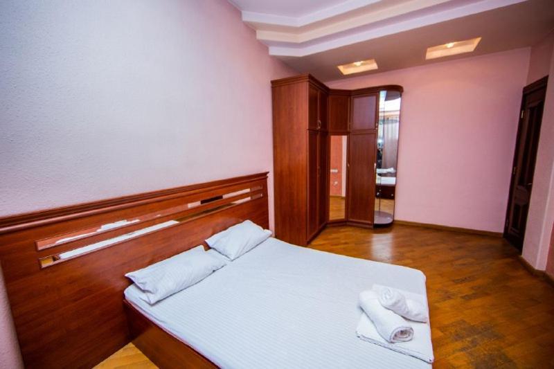 Centre Hotel-Hostel 예레반 외부 사진
